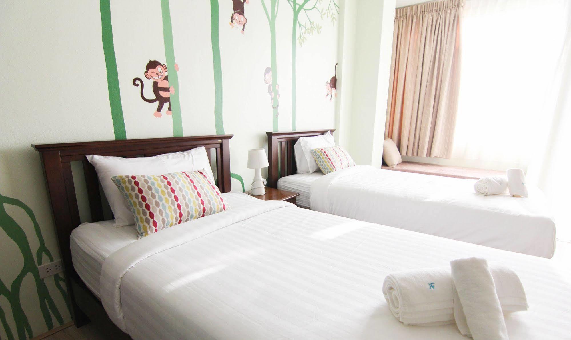 Just Fine Krabi Bed & Breakfast Exterior photo